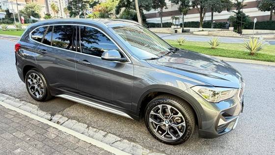 BMW X1 2.0 16V TURBO ACTIVEFLEX SDRIVE20I X-LINE 4P AUTOMÁTICO BMW X1 2.0 16V TURBO ACTIVEFLEX SDRIVE20I X-LINE 4P AUTOMÁTICO